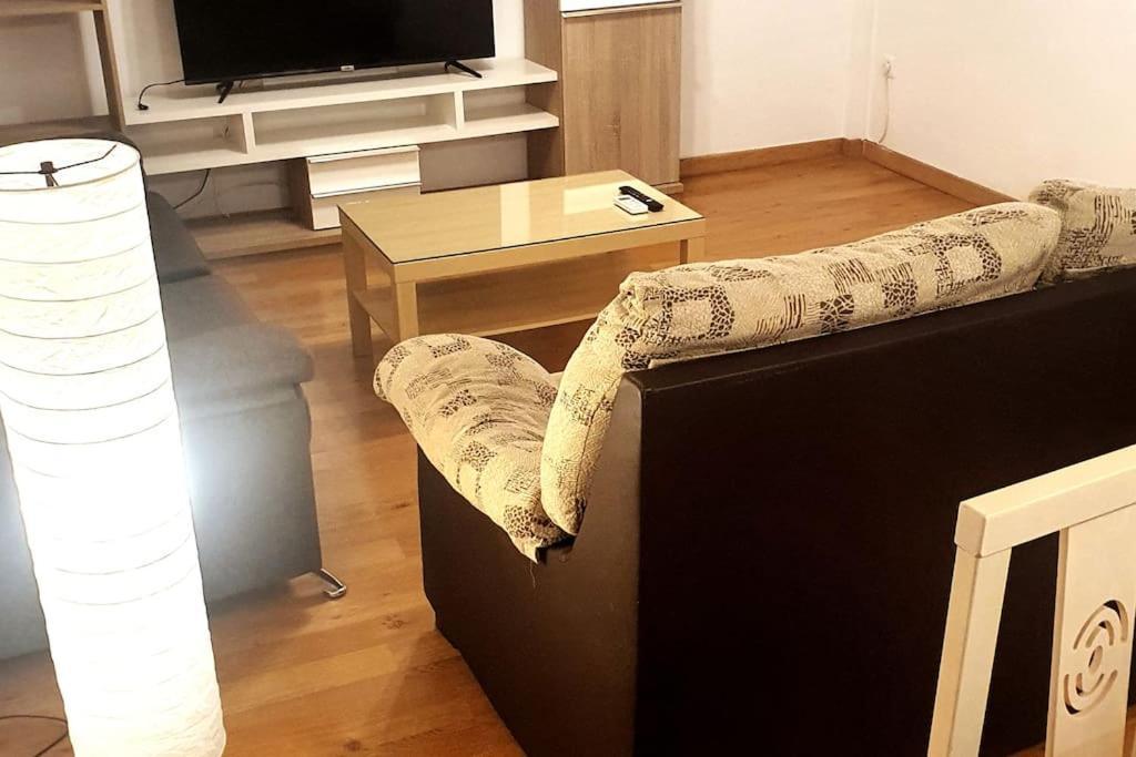 2F, Aire Acondic, 80M2, 2 Dormitorios, 4 Huespedes, Wifi Gratis La Línea de la Concepción Dış mekan fotoğraf